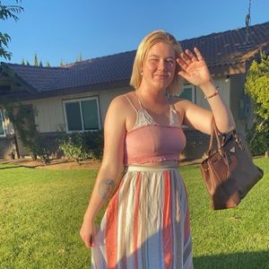 Meet your Posher, Ariel